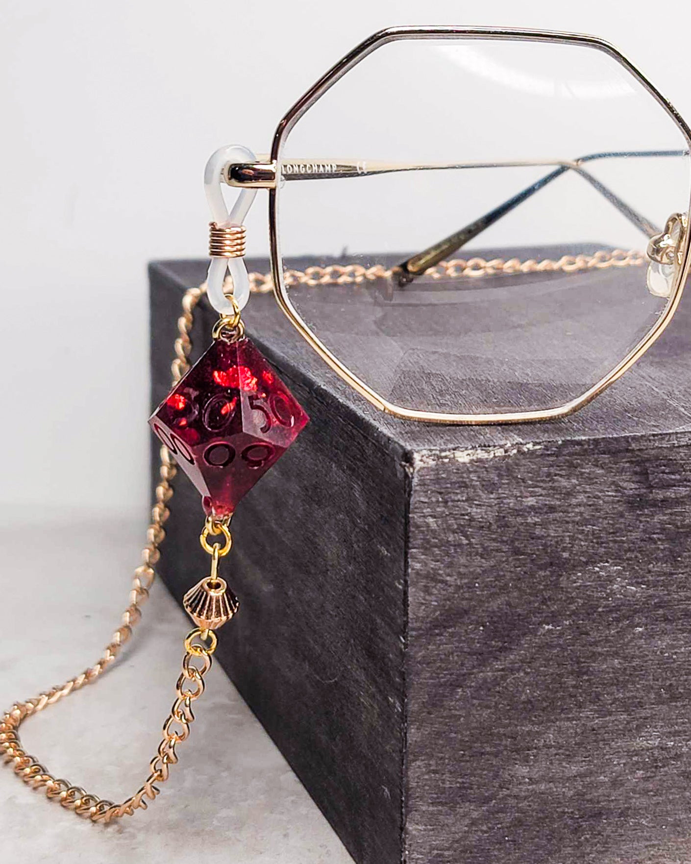 Ruby Eyes - D10 Dice Glasses Chain