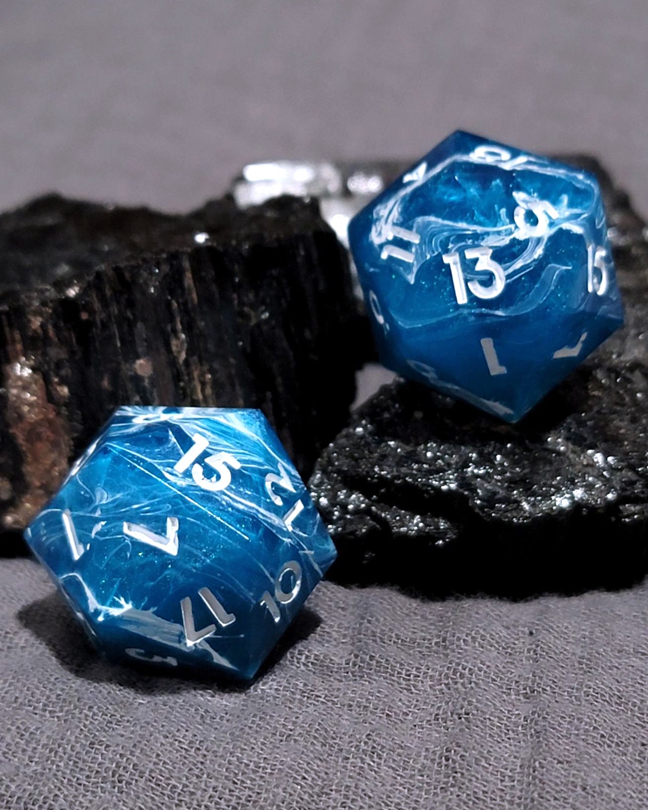 Crash of waves -1 D20 | Handmade Dice | Hand Crafted Dungeons and Dragons Dice